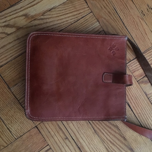 Patricia Nash Crossbody EUC - Picture 3 of 4